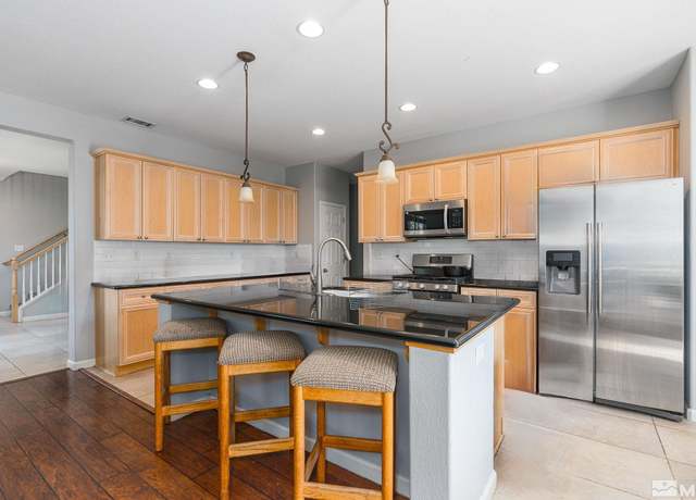 Property at 1960 Angel Ridge Dr, Reno, NV 89521, 5 beds, 3 baths
