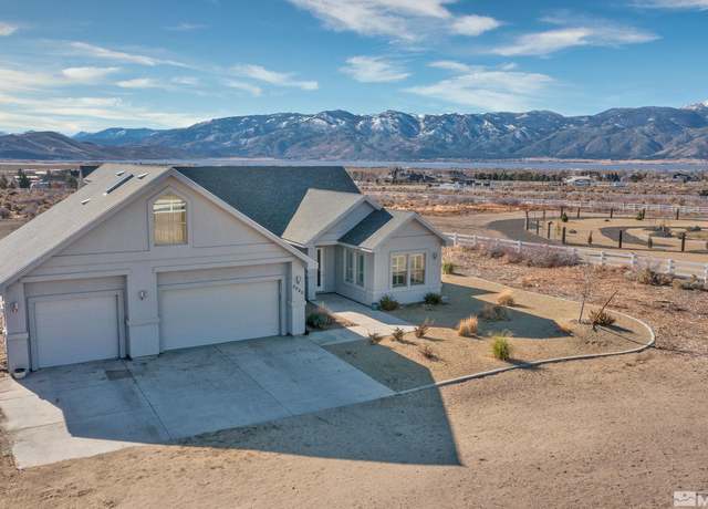 Property at 3020 Kauffmann Ct, Washoe Valley, NV 89704, 3 beds, 2.5 baths