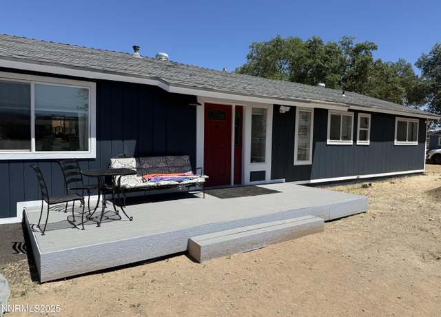 Property at 11547 Chesapeake Dr, Reno, NV 89506, 3 beds, 2.5 baths