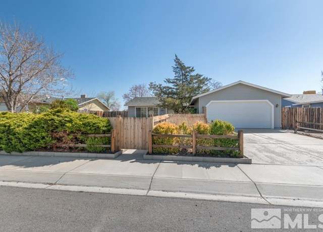 Property at 324 Occidental Dr, Dayton, NV 89403, 3 beds, 2 baths