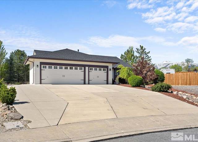 Property at 15524 Quicksilver Dr, Reno, NV 89511, 4 beds, 2.5 baths