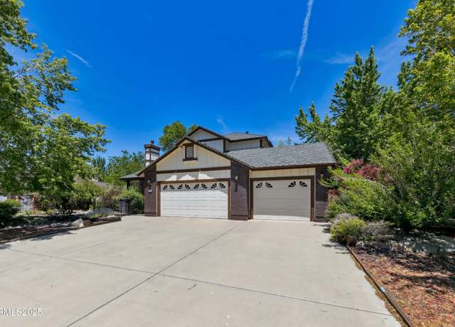 Property at 1208 Pleasantview Dr, Gardnerville, NV 89460, 4 beds, 3 baths