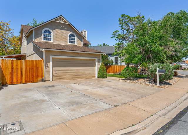 Property at 2125 Woodhaven Ln, Sparks, NV 89434, 4 beds, 2.5 baths