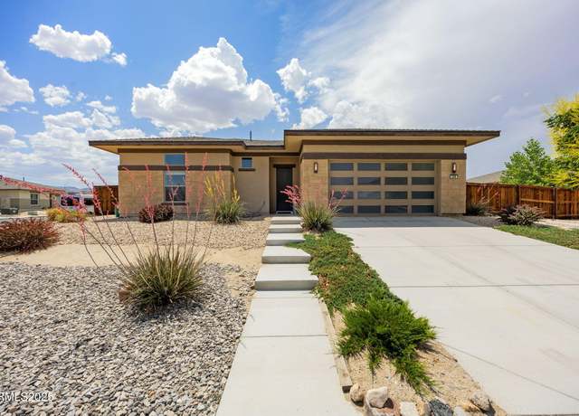 Property at 698 Raptor Way, Fernley, NV 89408, 3 beds, 2.5 baths
