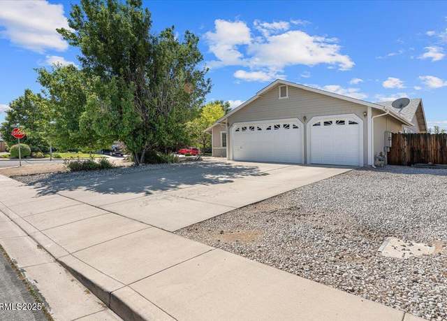 Property at 1406 Rosy Finch Dr, Sparks, NV 89441, 4 beds, 2 baths