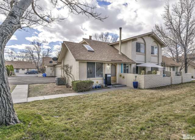 Property at 40 Condor Cir, Carson City, NV 89701, 3 beds, 2.5 baths