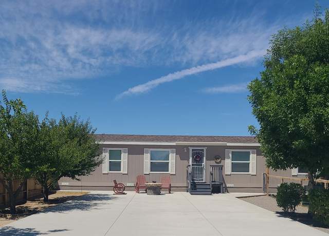 Property at 4320 Margoree Ln, Fallon, NV 89406, 3 beds, 2 baths