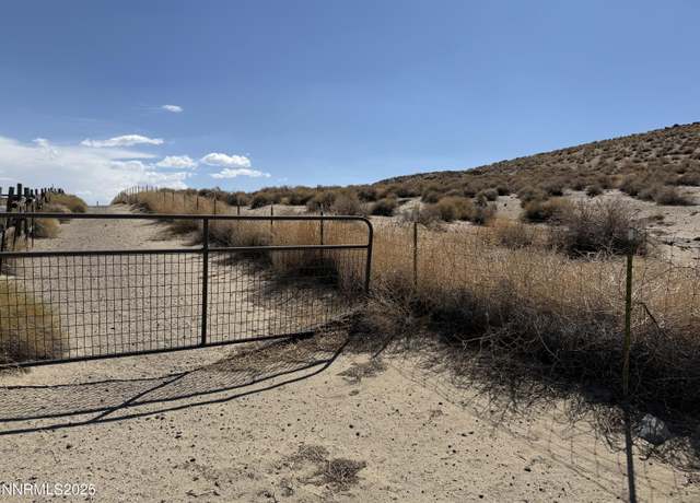 Property at 2595 Revere St, Silver Springs, NV 89429