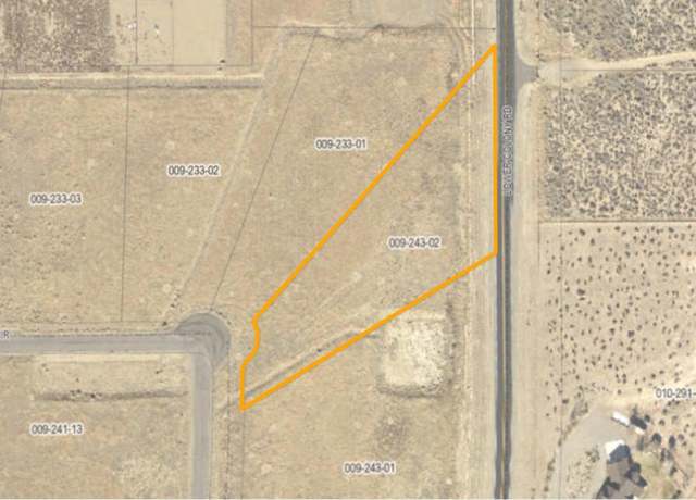 Property at 321 Angelina Cir, Wellington, NV 89444