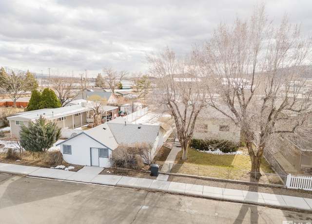 Property at 134 E 6th St, Battle Mountain, NV 89820, 2 beds, 1 bath