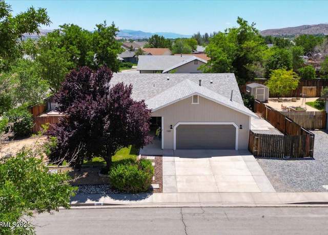 Property at 1320 Longspur Way, Sparks, NV 89441, 3 beds, 2.5 baths