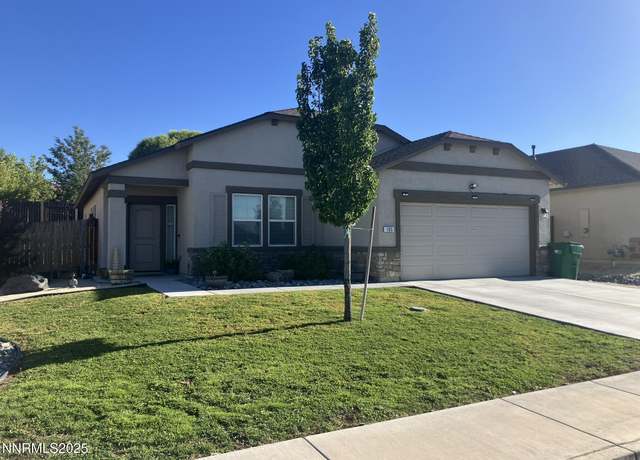 Property at 165 Royal Oaks Dr, Fernley, NV 89408, 3 beds, 2 baths