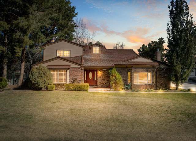 Property at 2266 W Washington St, Carson City, NV 89703, 3 beds, 2.5 baths