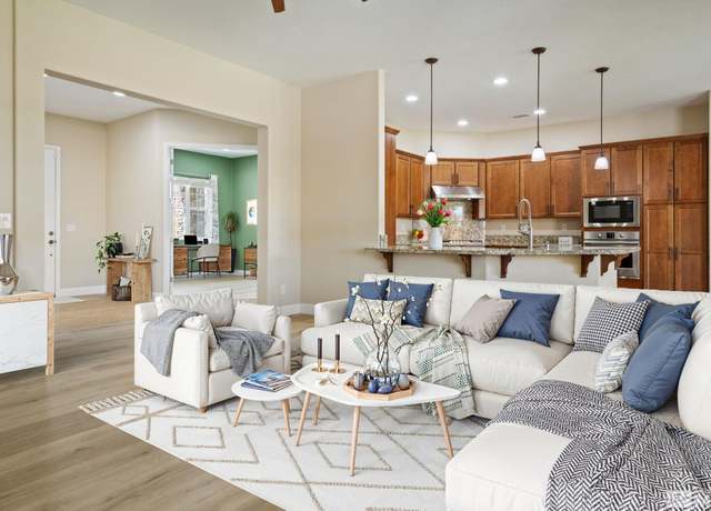 Property at 385 Horizon Ridge Rd, Sparks, NV 89441, 3 beds, 2 baths