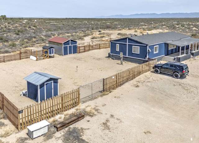 Property at 4380 Vaughn Rd, Fallon, NV 89406, 3 beds, 2 baths