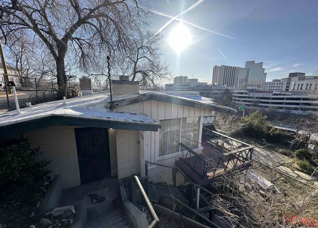 Property at 400 Minerva Ln, Reno, NV 89503, 5 beds, 3 baths