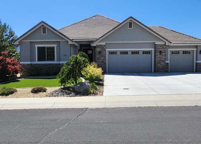 Property at 113 Denio Dr, Dayton, NV 89403, 3 beds, 2 baths