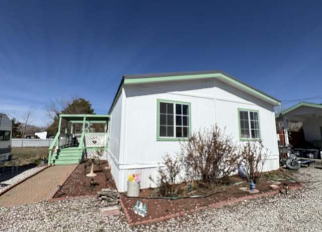 Property at 3740 Hummingbird Dr, Reno, NV 89508, 3 beds, 2 baths