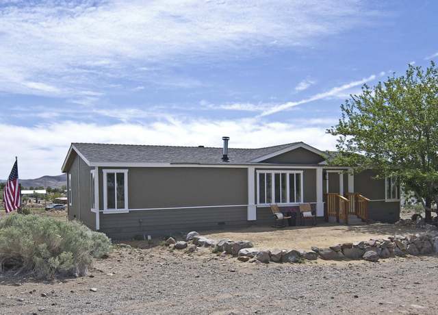 Property at 158 Julie Way, Dayton, NV 89403, 3 beds, 2 baths