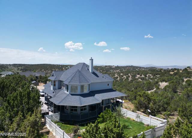 Property at 271 Greencrest Dr, Spring Creek, NV 89815, 3 beds, 2.5 baths