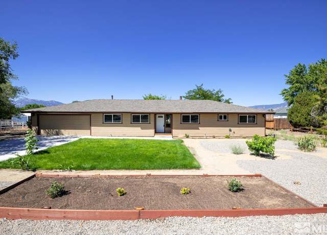 Property at 2812 Squires St, Minden, NV 89423, 3 beds, 2.5 baths