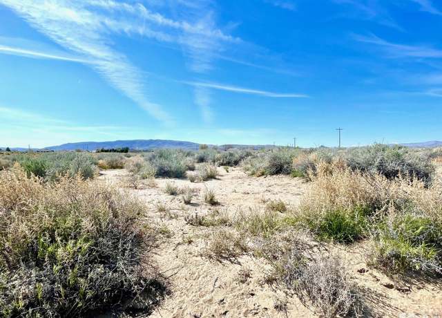 Property at 4400 Karyn St, Silver Springs, NV 89429