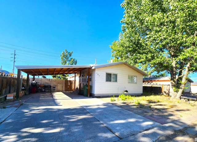 Property at 105 Bryson Dr, Battle Mountain, NV 89820, 3 beds, 2 baths