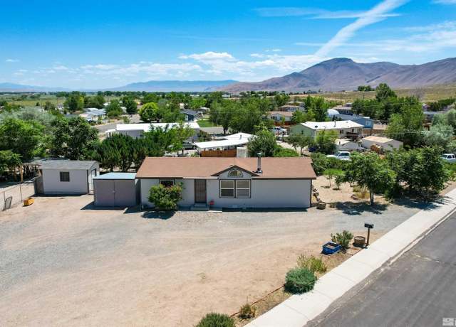 Property at 7 Mobil, Yerington, NV 89447, 3 beds, 2 baths