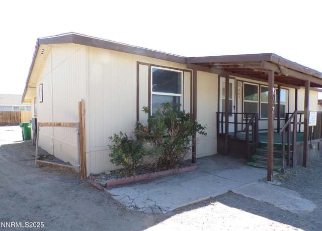 Property at 863 Jennys Ln, Fernley, NV 89408, 3 beds, 2 baths