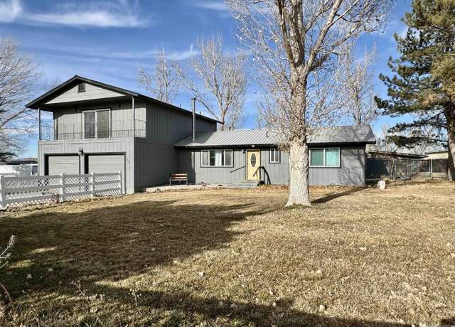Property at 3515 Lupine Dr, Winnemucca, NV 89445, 4 beds, 3 baths