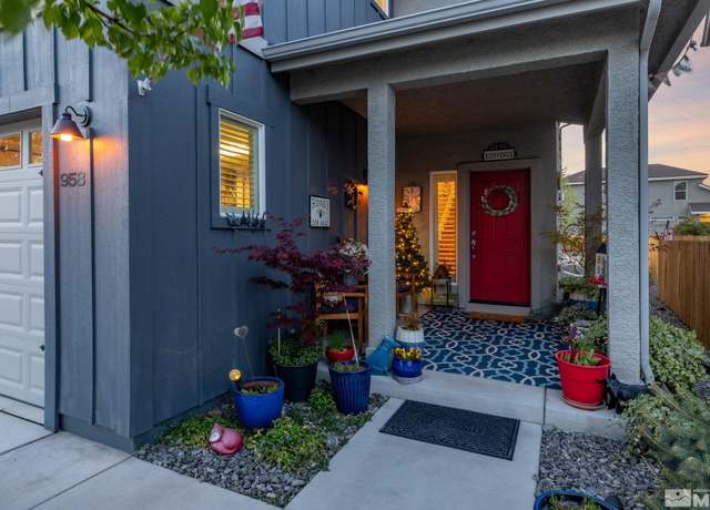 Property at 958 Marble Hills Cir, Sparks, NV 89436, 2 beds, 2.5 baths