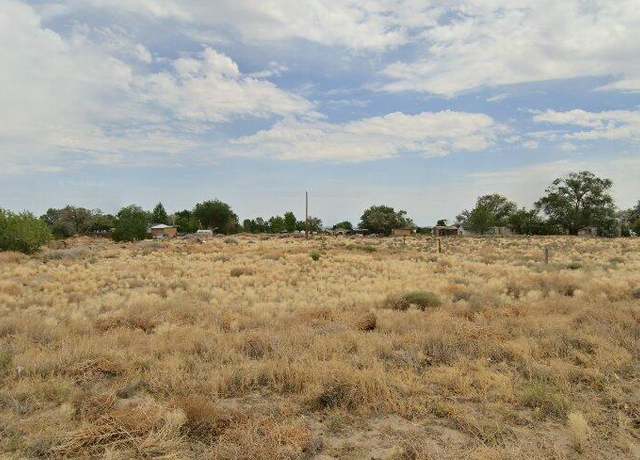 Property at 7670 Springfield Rd, Silver Springs, NV 89429