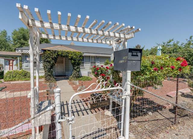 Property at 5385 Carol Dr, Sun Valley, NV 89433, 1 bed, 1 bath
