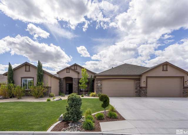 Property at 9825 Hayfield Dr, Sparks, NV 89441, 4 beds, 3 baths