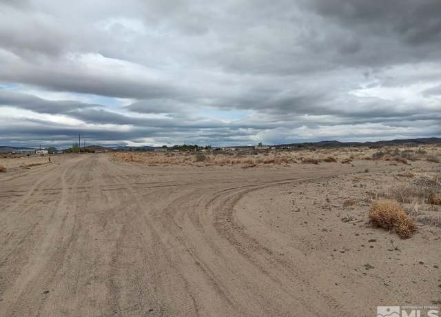 Property at 2535 E 8th St, Silver Springs, NV 89429
