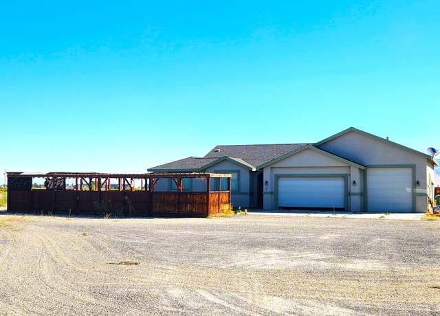 Property at 465 Pinion Pine Way, Battle Mountain, NV 89820, 4 beds, 3.5 baths
