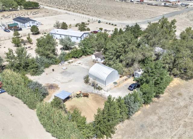 Property at 1095 7th St, Silver Springs, NV 89429, 3 beds, 3 baths