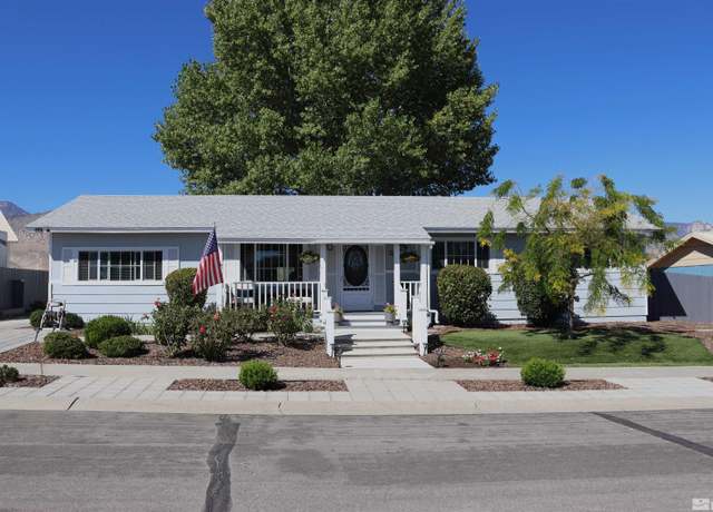 Property at 255 Ash St, Hawthorne, NV 89415, 3 beds, 1.5 baths