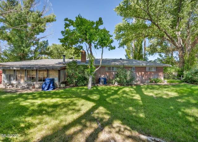 Property at 6 Green Acres Ln, Yerington, NV 89447, 3 beds, 2 baths