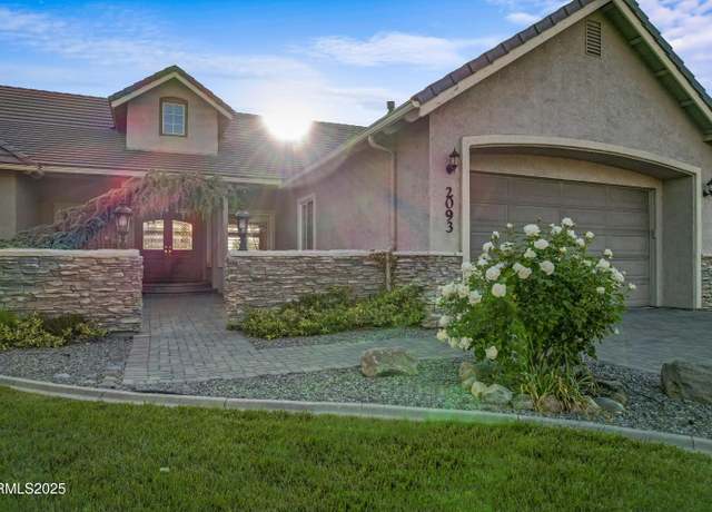 Property at 2093 Tamarisk Dr, Reno, NV 89502, 4 beds, 2.5 baths