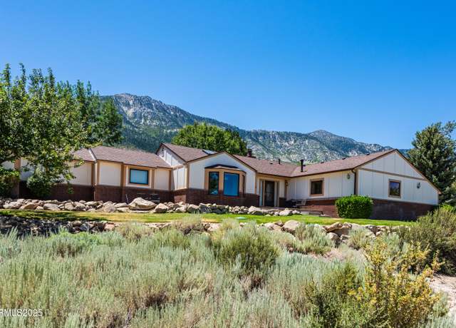 Property at 1004 Lakeside Dr, Gardnerville, NV 89460, 3 beds, 2.5 baths