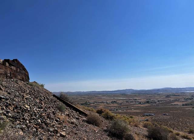 Property at 5600 Mcguire Ave, Silver Springs, NV 89429
