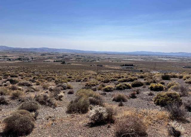 Property at 5595 Peek Ave, Silver Springs, NV 89429