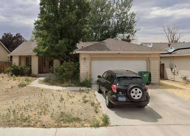 Property at 509 Summer St, Fernley, NV 89408, 3 beds, 2 baths