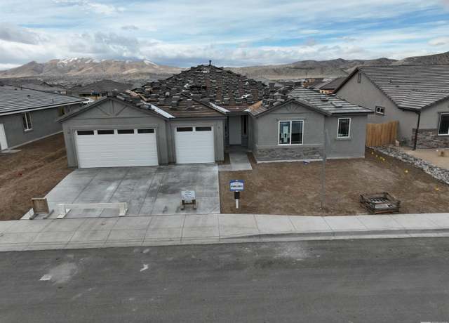 Property at 2337 Hickory Dr #74, Sparks, NV 89441, 4 beds, 3 baths