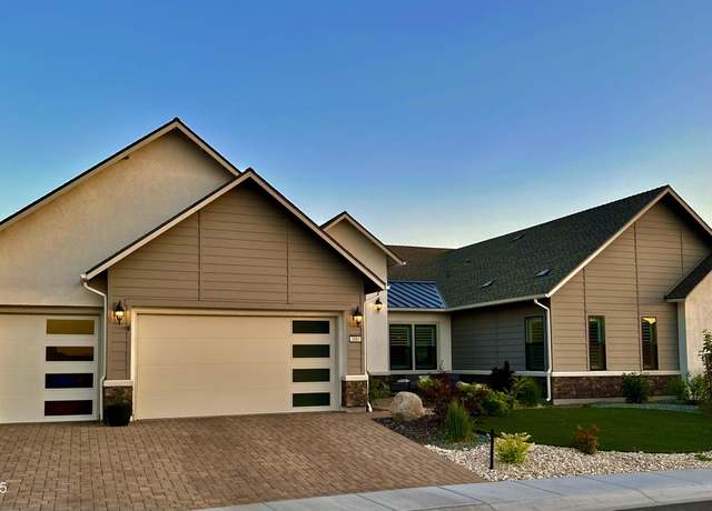 Property at 3060 Bristol Dr, Reno, NV 89521, 3 beds, 2.5 baths