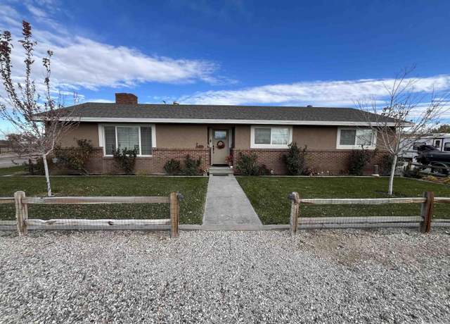 Property at 3205 St Clair Rd, Fallon, NV 89406, 3 beds, 2 baths