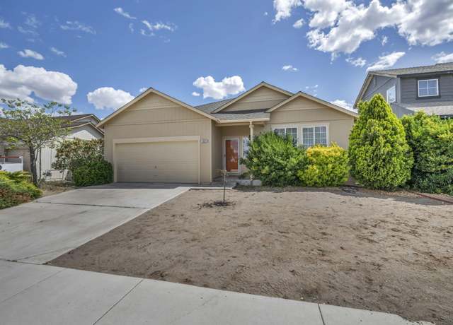 Property at 1221 Shadow Ln, Fernley, NV 89408, 4 beds, 2 baths