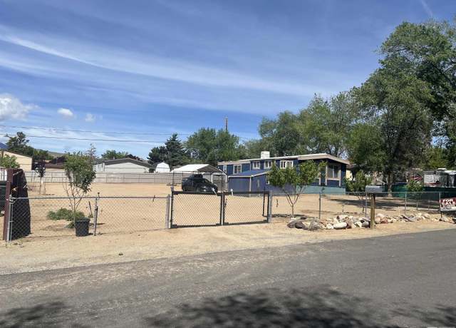 Property at 5635 Duclerque Way, Sun Valley, NV 89433, 2 beds, 2 baths