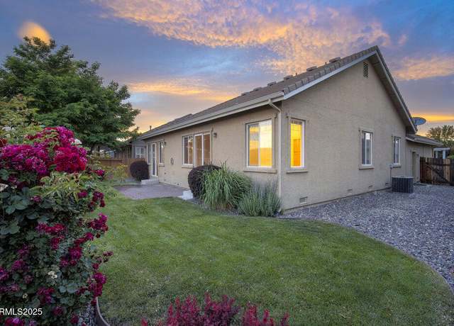 Property at 1131 Turnberry Dr, Sparks, NV 89436, 4 beds, 2.5 baths